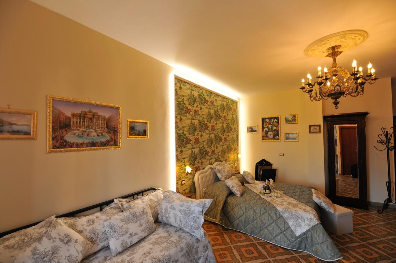 B&B Le Cycas Castellammare di Stabia Exteriör bild